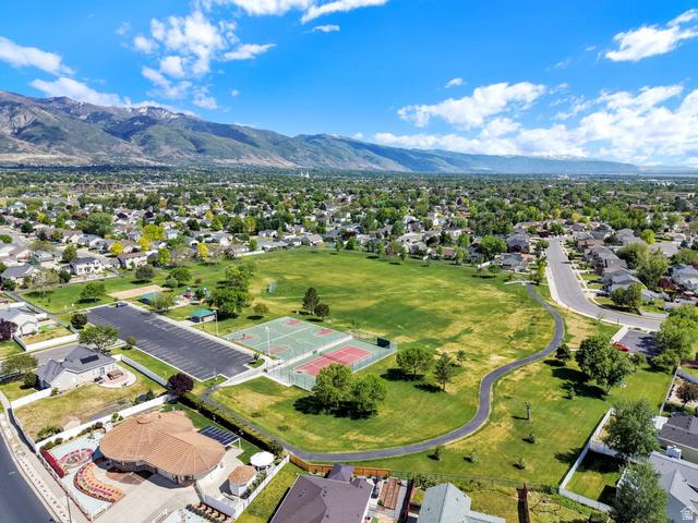 79 79 E 1720 N, Layton, Utah, 84041, USA, 4 Bedrooms Bedrooms, ,3 BathroomsBathrooms,Residential,For Sale,79 E 1720 N,ec5b6133-3c83-4a98-8089-b26be7