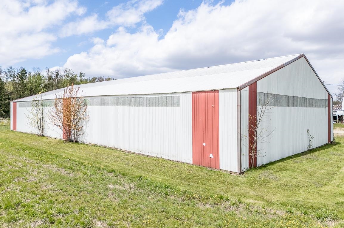 N5201 Lower Road, Shiocton, Wisconsin, 54170-9132, USA, 3 Bedrooms Bedrooms, ,2 BathroomsBathrooms,Residential,For Sale,N5201 Lower Road,86ab8ace-a03c-4b7b-9366-5f3e37