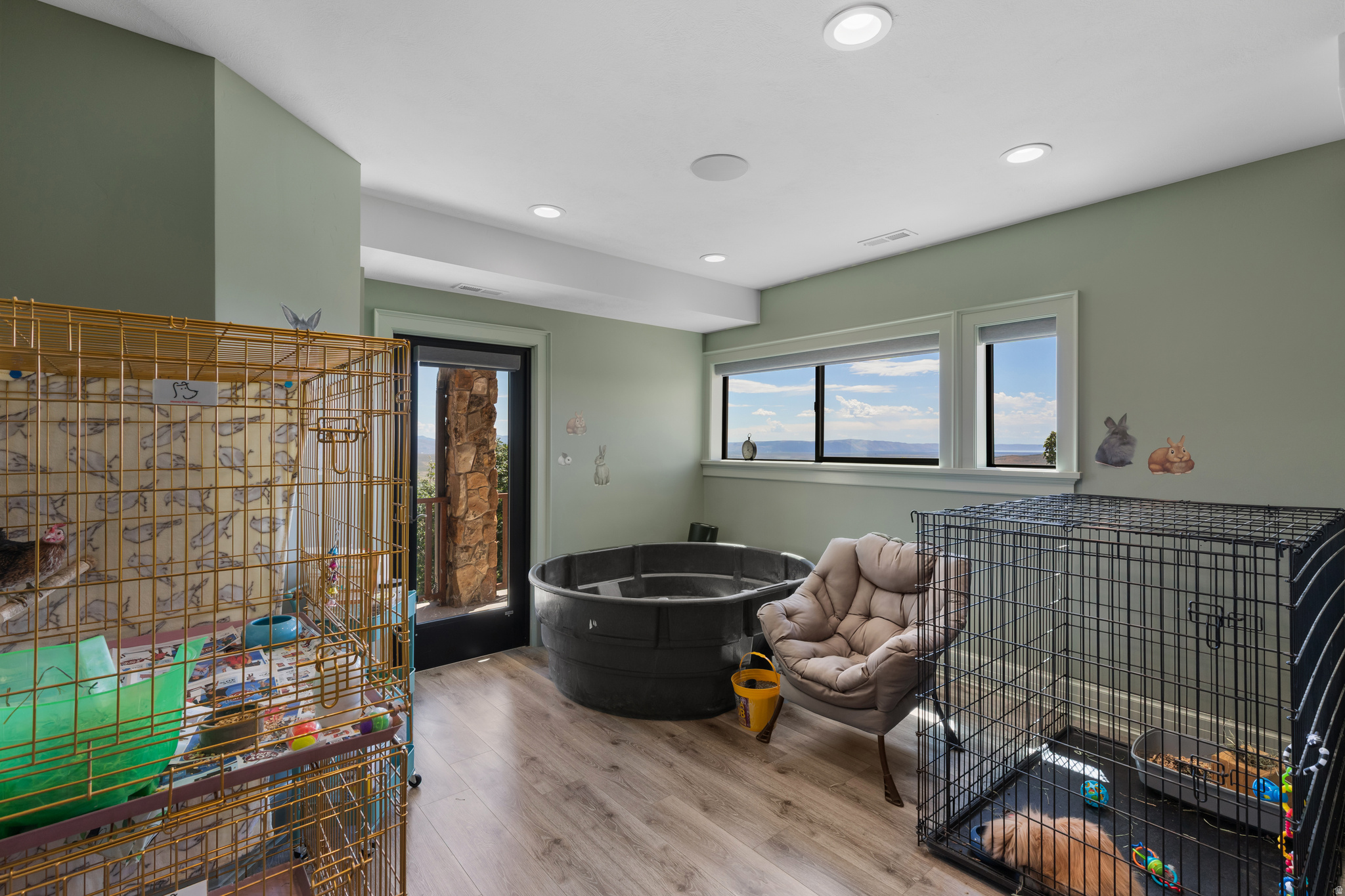 Set amid the breathtaking mountains of Bear Lake Valley, Liberty Ranch – image 28