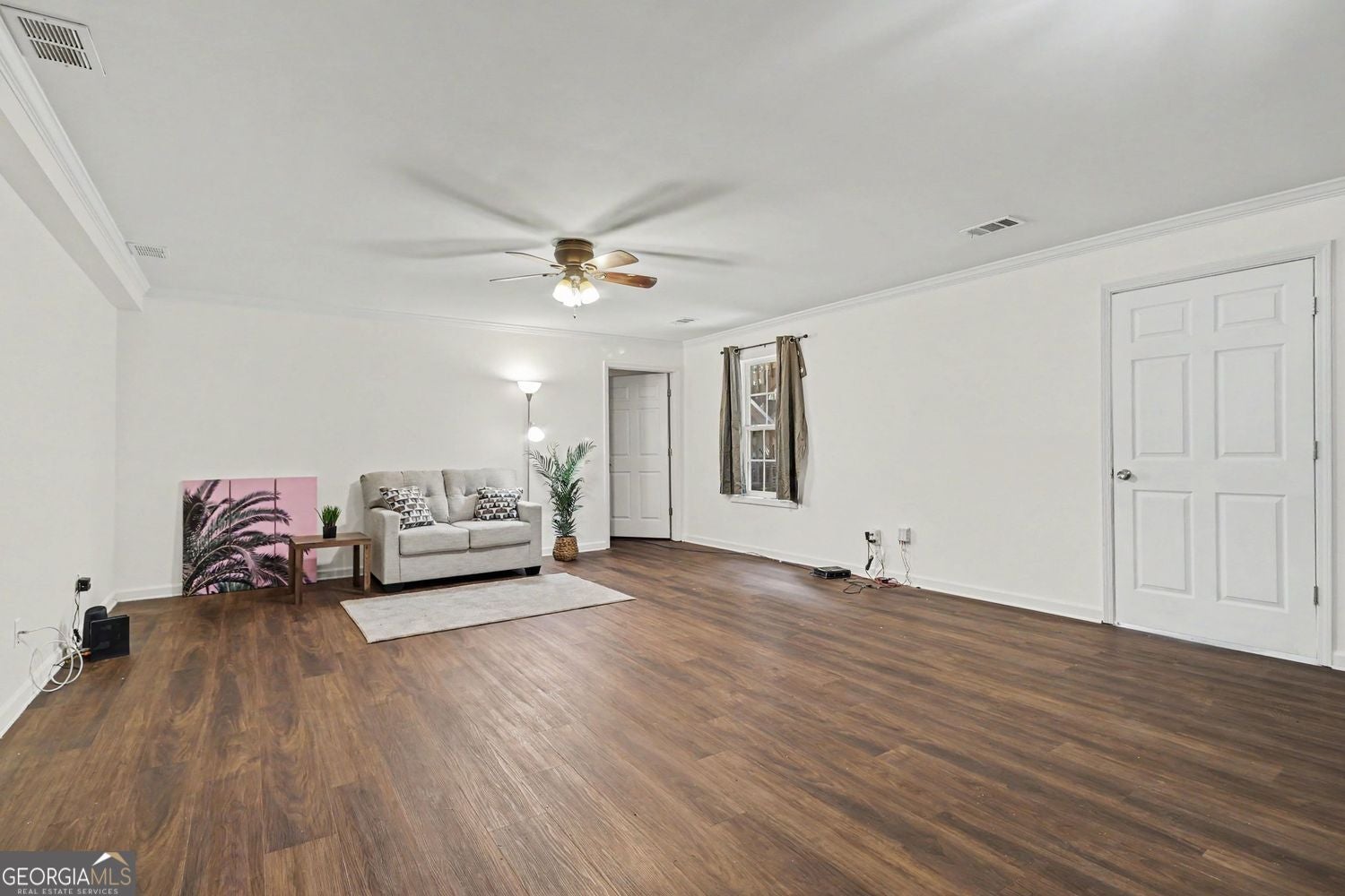 Up to $20,000 in Seller-Paid Incentives! Discover exceptional space, f – image 24