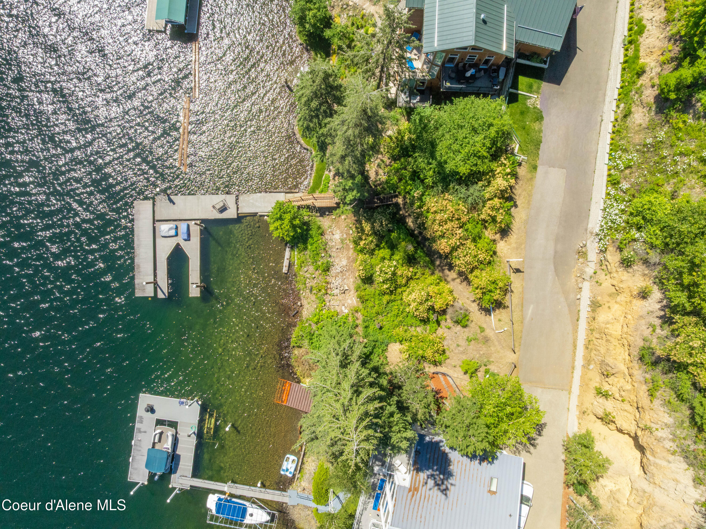 233 233 W Steamboat Dr, Coeur d'Alene, Idaho, 83814, USA, ,Land,For Sale,233 W Steamboat Dr,26-3925