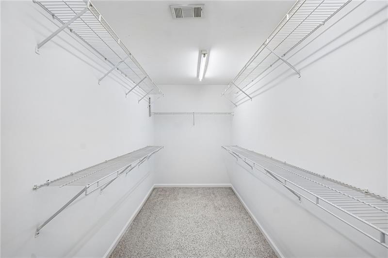 Welcome to Grandview, one of Suwanees most desirable communities, wher – image 43