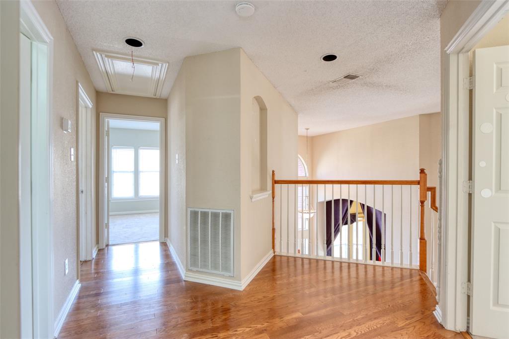 6521 6521 Lynch Lane, Garland, Texas, 75044, USA, 5 Bedrooms Bedrooms, ,4 BathroomsBathrooms,Residential,For Sale,6521 Lynch Lane,21163465