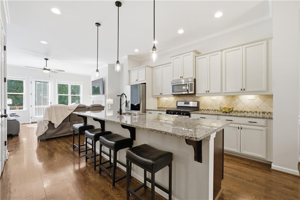 Tucked away in the quiet and welcoming 24-unit community of Brandly Ha – image 1