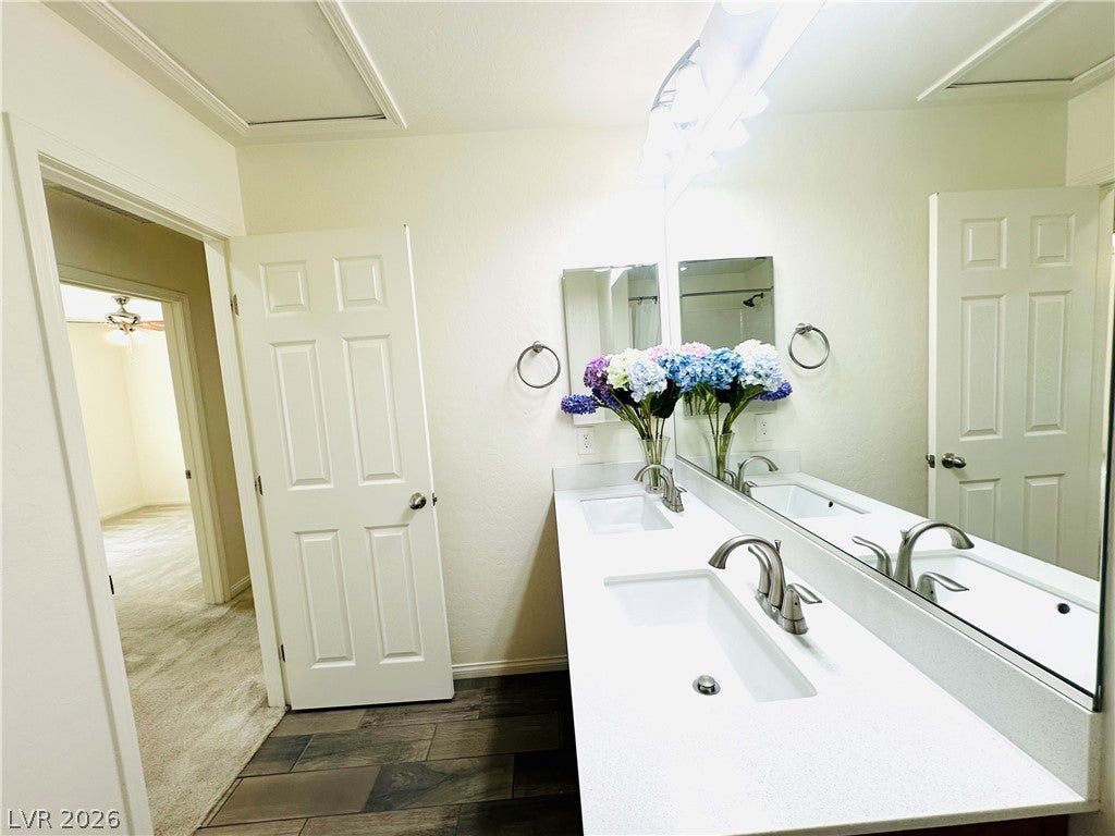 Welcome to your dream home in the prestigious Summerlin master-planned – image 27