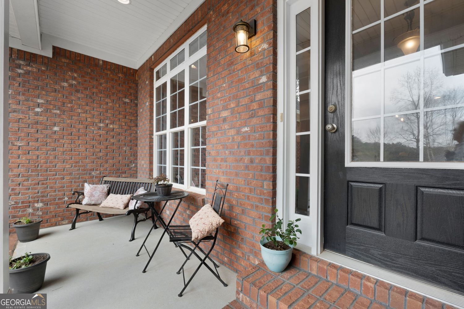 No HOA or restrictions! Full basement w/in-law suite! All Brick! Come – image 7