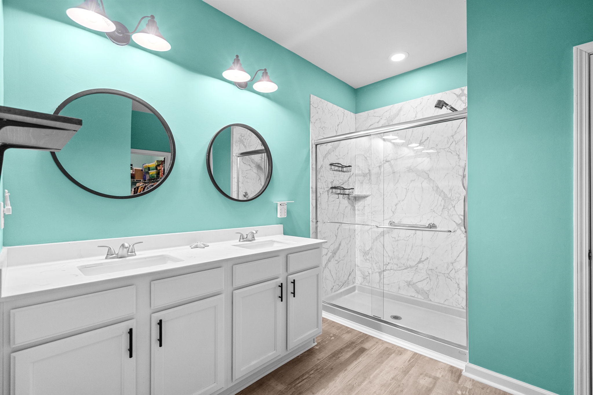 This is a beautifully maintained 4 BR/2BA one level, open concept ranc – image 41