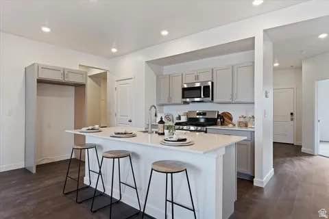 Dont miss this opportunity to own a newer 5-bedroom, 3-bath home in Ea – image 5