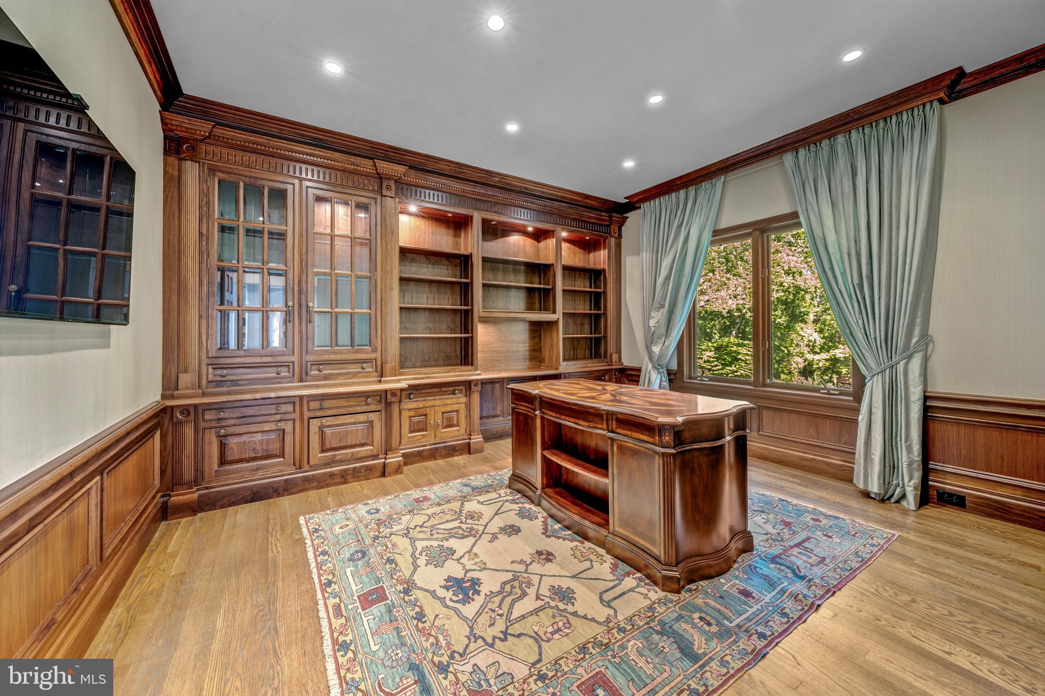 11512 11512 Big Piney Way, Potomac, Maryland, 20854, USA, 5 Bedrooms Bedrooms, ,8 BathroomsBathrooms,Residential,For Sale,11512 Big Piney Way,MDMC2237964