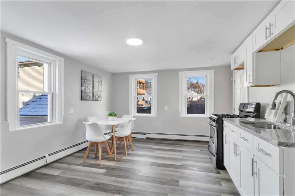 43 43 Jenkins Street, Providence, Rhode Island, 02906, USA, 3 Bedrooms Bedrooms, ,3 BathroomsBathrooms,Residential,For Sale,43 Jenkins Street,307401c6-e516-4f58-9ec1-370aa5