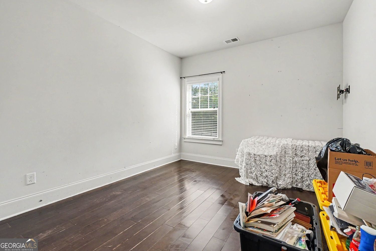What more can you ask for in a home? VA Assumable 3.125% rate. 4-Sided – image 18