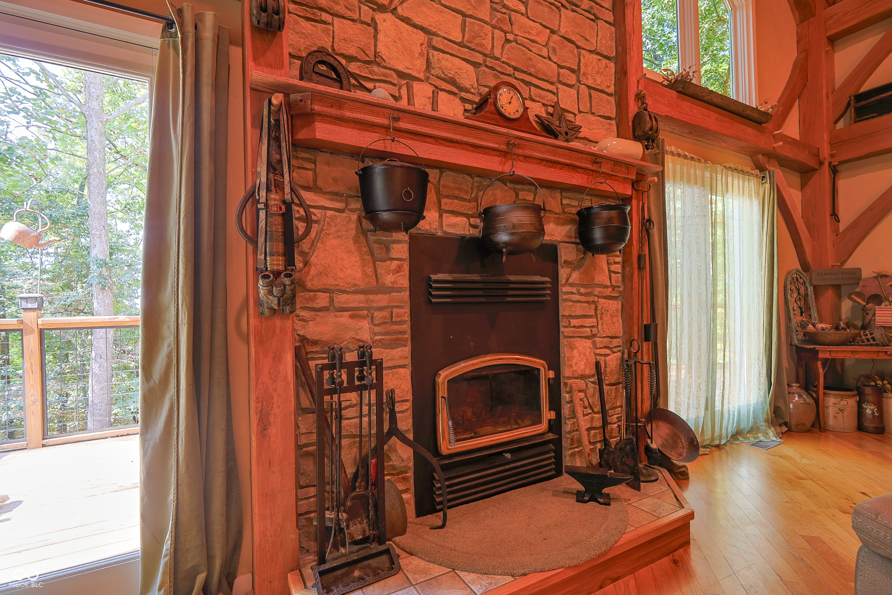 Custom red oak timber-frame home with Lake Monroe views, located in Sa – image 17