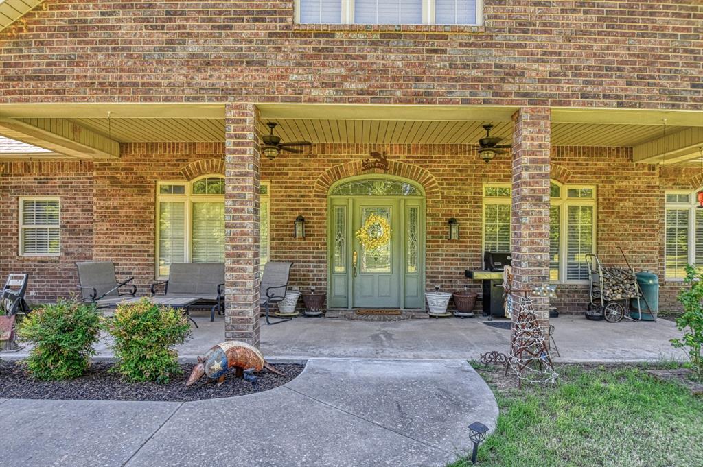 4001 4001 County Road 1520, Stratford, Oklahoma, 74872, USA, 4 Bedrooms Bedrooms, ,3 BathroomsBathrooms,Residential,For Sale,4001 County Road 1520,1235461