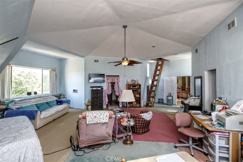 45985 45985 Cottonwood Road, Newberry Springs, California, 92365, USA, 4 Bedrooms Bedrooms, ,6 BathroomsBathrooms,Residential,For Sale,45985 Cottonwood Road,HD25258107