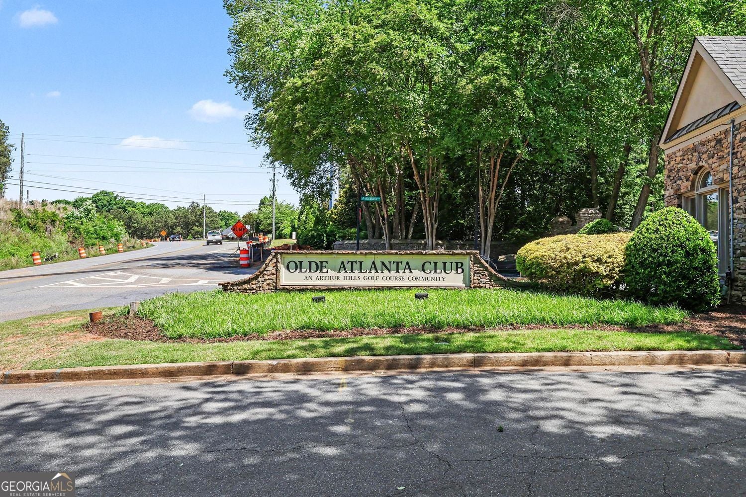 Welcome to 5640 The 12th Fairway, a cul-de-sac home in Olde Atlanta Cl – image 54