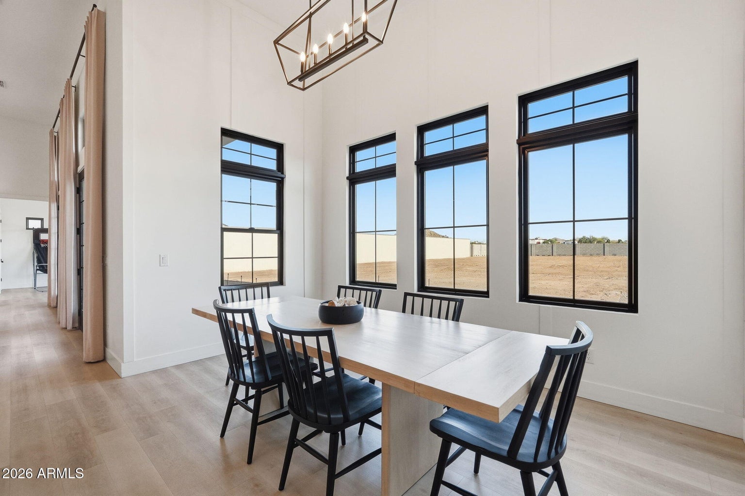 Tucked inside a gated neighborhood of Encanto Real on the edge of Quee – image 20