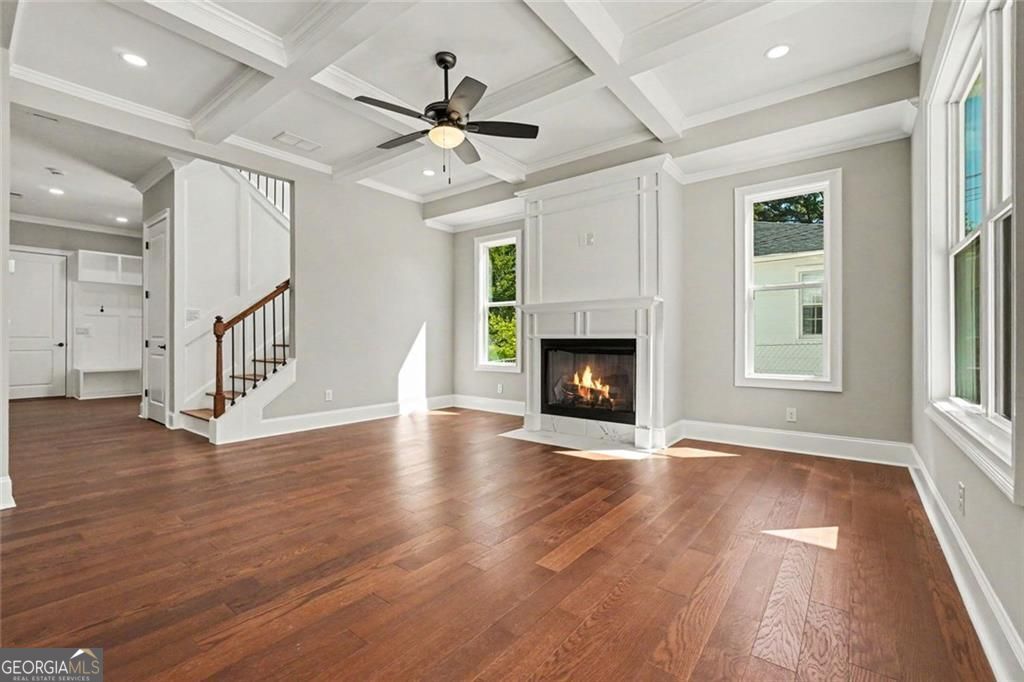 Welcome to this beautifully designed two-story home conveniently locat – image 5