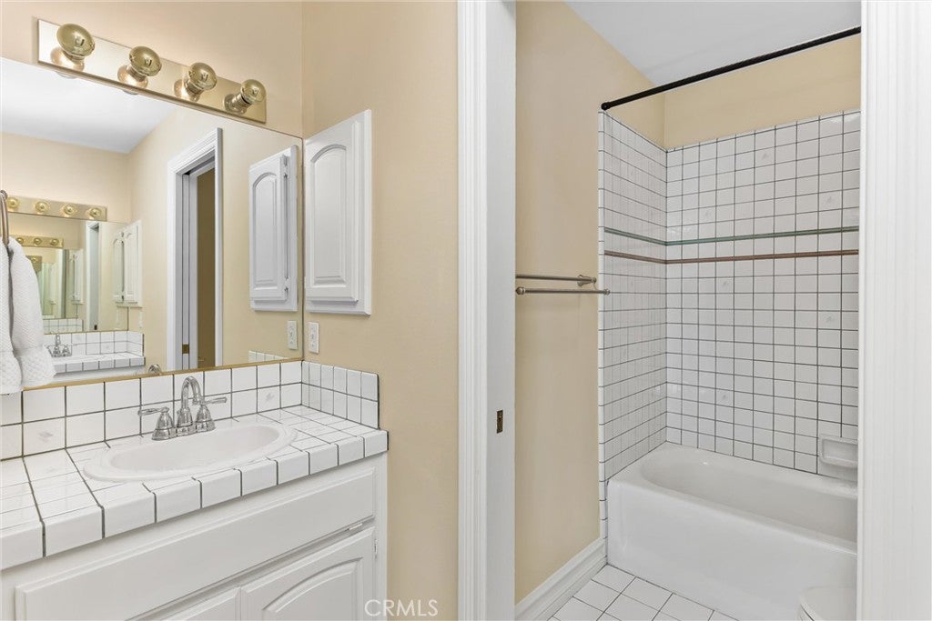1703 1703 Kyle Lane, Redlands, California, 92373, USA, 4 Bedrooms Bedrooms, ,5 BathroomsBathrooms,Residential,For Sale,1703 Kyle Lane,IG26099458