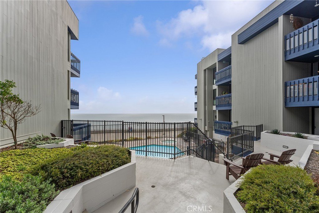 350 350 Paseo De Playa 113, Ventura, California, 93001, USA, 2 Bedrooms Bedrooms, ,1 BathroomBathrooms,Residential,For Sale,350 Paseo De Playa 113,CV25243927