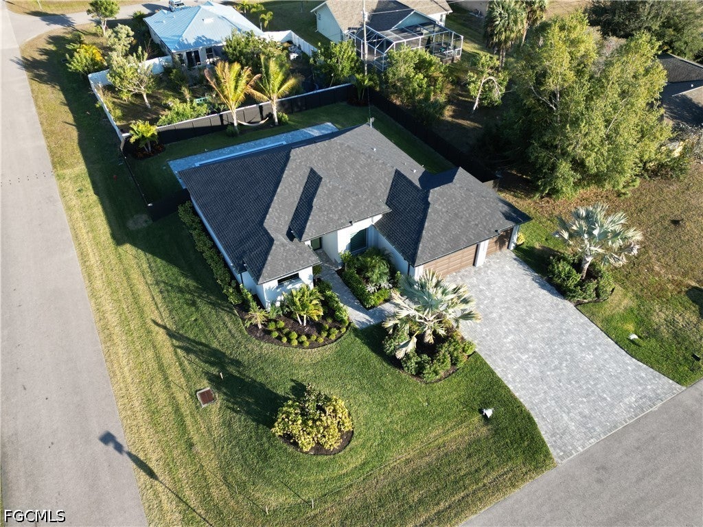 Welcome to this exceptional new construction home offering a perfect b – image 5