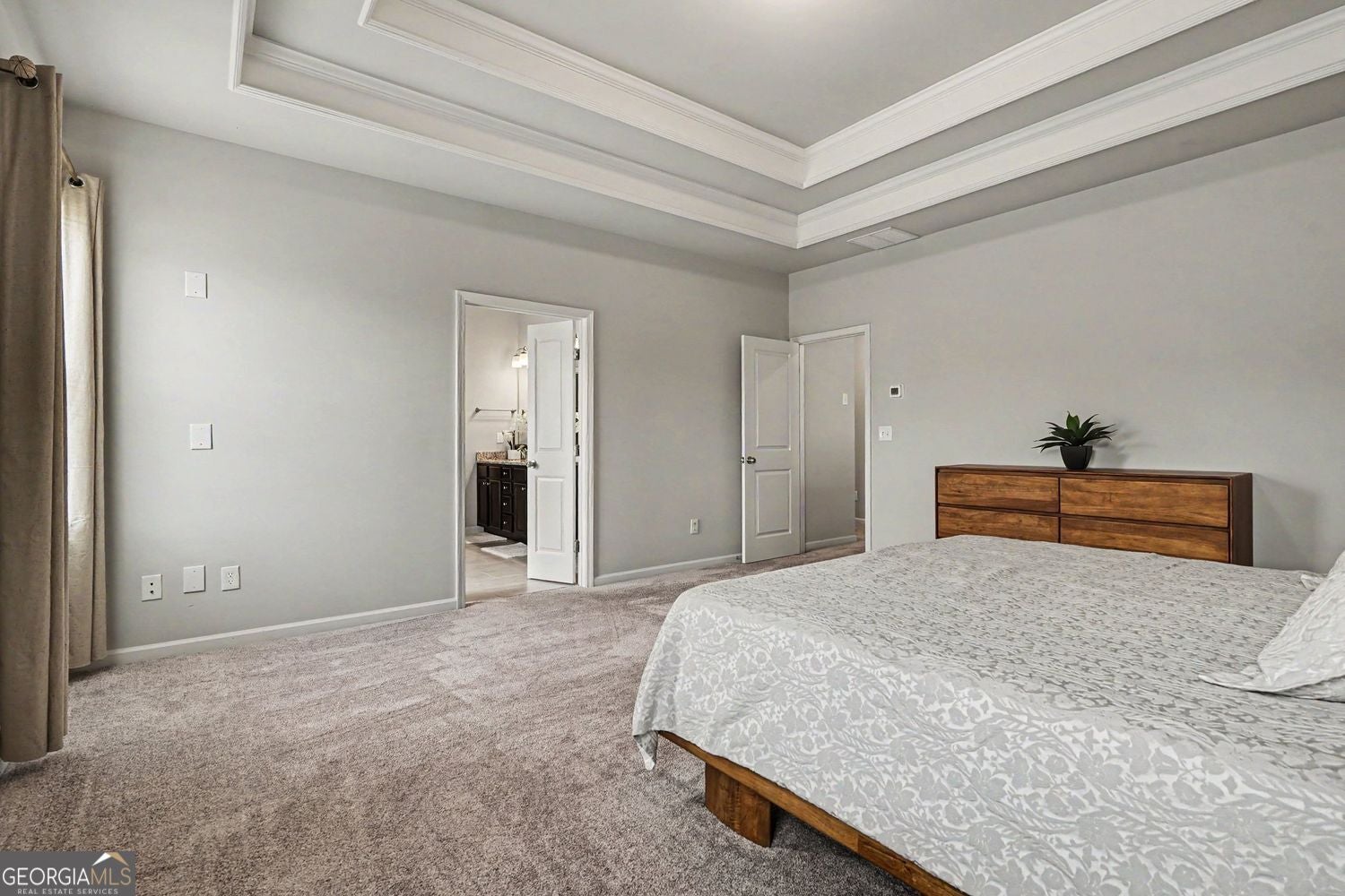 This 2,807 SF, 4-bedroom, 2.5-bath home is nestled in a vibrant commun – image 19