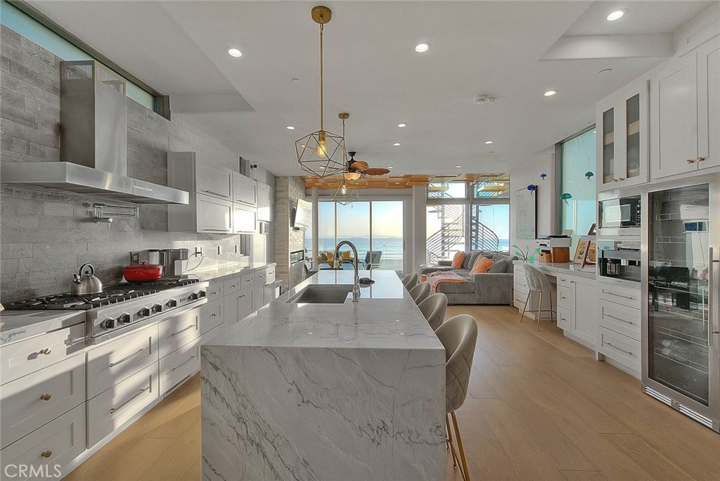 99 99 A Surfside, Surfside, California, 90743, USA, 4 Bedrooms Bedrooms, ,4 BathroomsBathrooms,Residential,For Sale,99 A Surfside,CV26025098