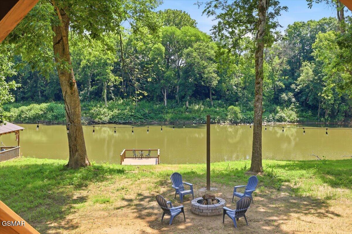 Experience the best of waterfront living in East Tennessee with this s – image 23