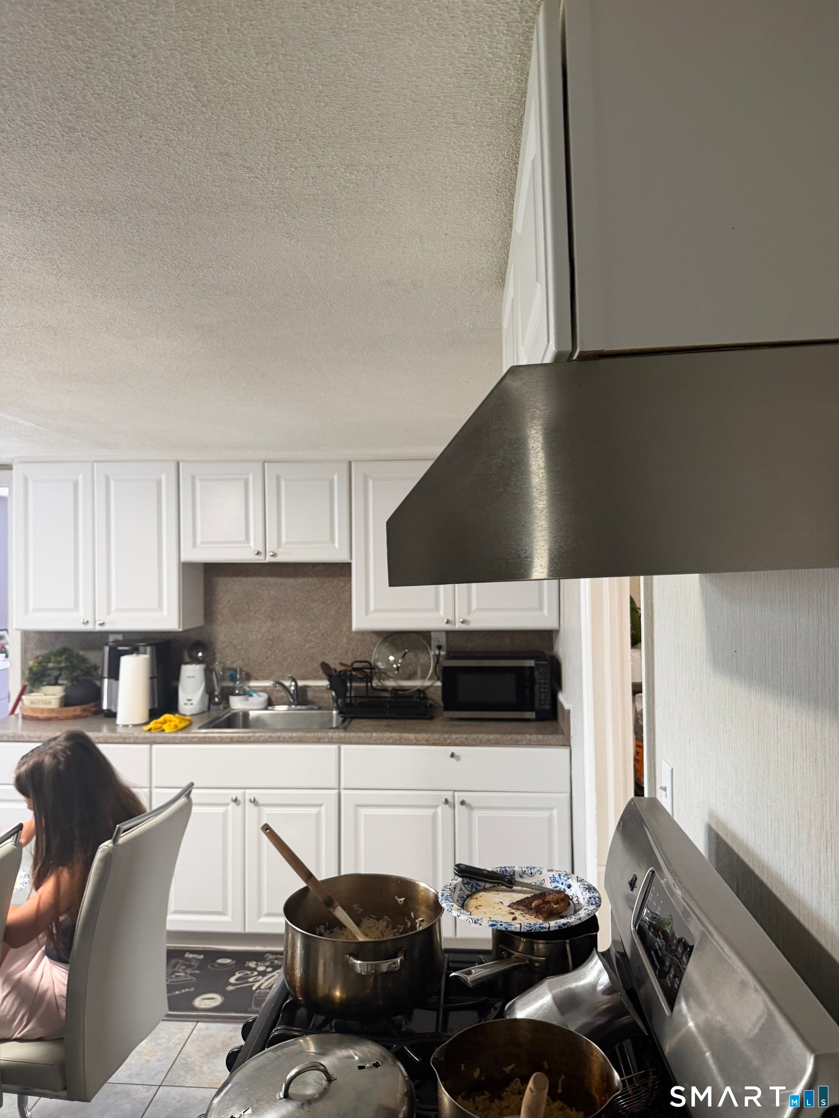 2 family with good bones. It must see. 1st showing basement and 1st fl – image 6