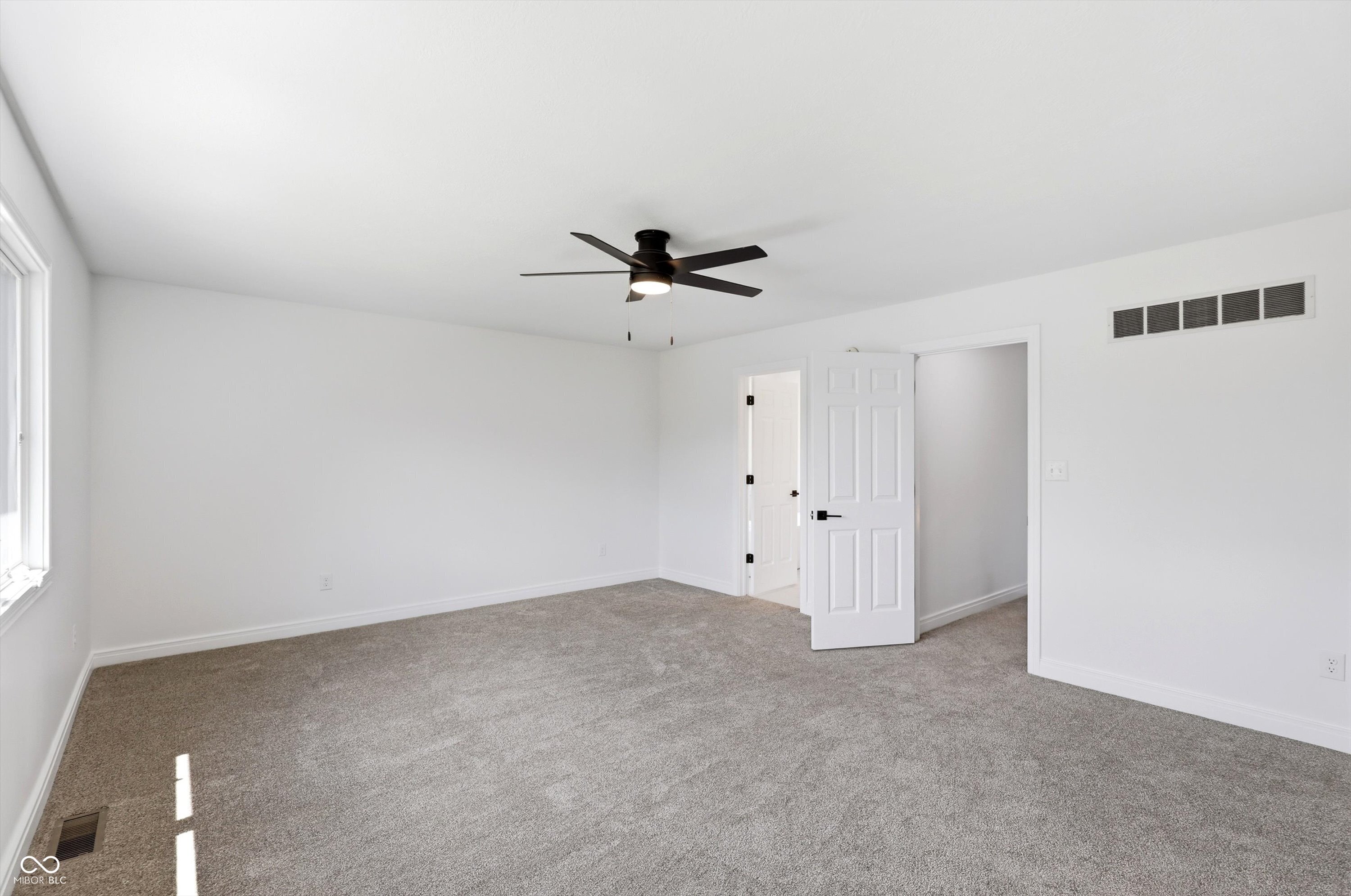 Welcome to this beautifully updated home in the highly sought-after Wa – image 40