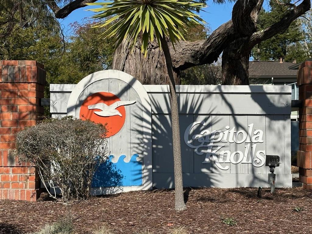Who Wouldnt Want to live in desirable Capitola Knolls Community! Nestl – image 23