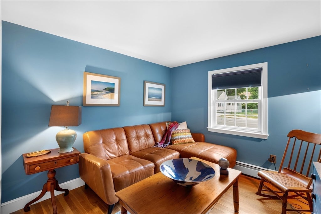 50 50 Forest Ave Ext, Plymouth, Massachusetts, 02360, USA, 3 Bedrooms Bedrooms, ,3 BathroomsBathrooms,Residential,For Sale,50 Forest Ave Ext,73539511