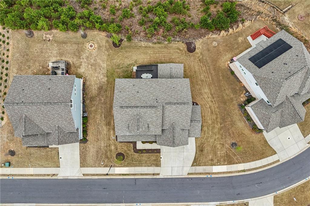 Welcome to luxury living in the heart of West Forsyth, where designer – image 69