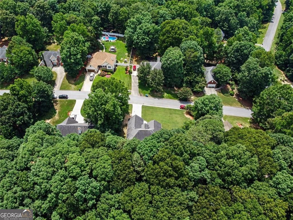 Welcome to this stunning home in beautiful Grayson, Georgia. Professio – image 60
