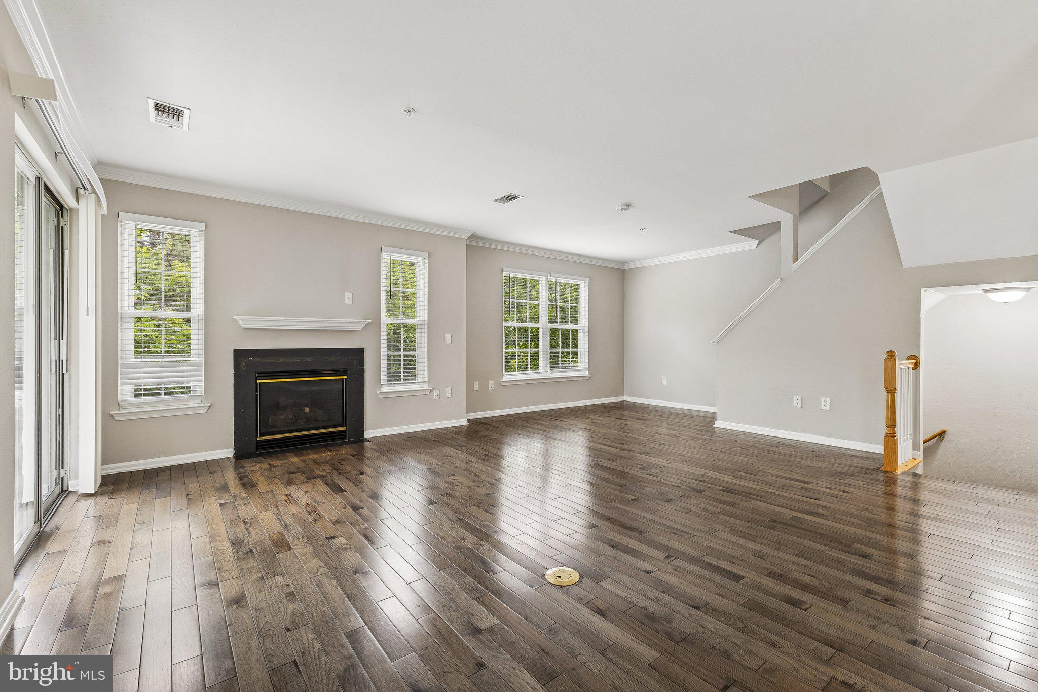4542 4542 Superior Square, Fairfax, Virginia, 22033, USA, 3 Bedrooms Bedrooms, ,3 BathroomsBathrooms,Residential,For Sale,4542 Superior Square,VAFX2313172