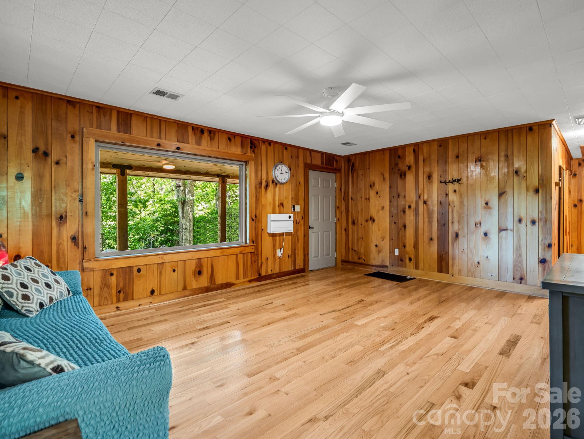 670 670 Cedar Creek Road, Lake Lure, North Carolina, 28746, USA, 3 Bedrooms Bedrooms, ,2 BathroomsBathrooms,Residential,For Sale,670 Cedar Creek Road,4382823