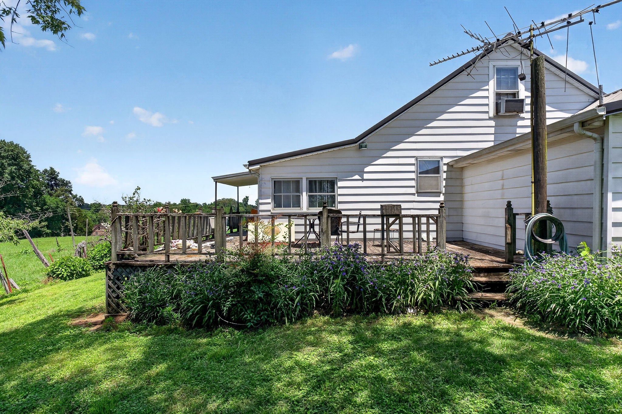 Opportunity, acreage, and potential all come together on this 41.16-ac – image 64