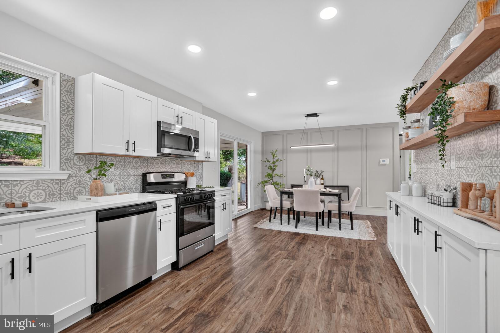 Beautifully Renovated Single-Family Home in Sought-After Kettering – 5 – image 15