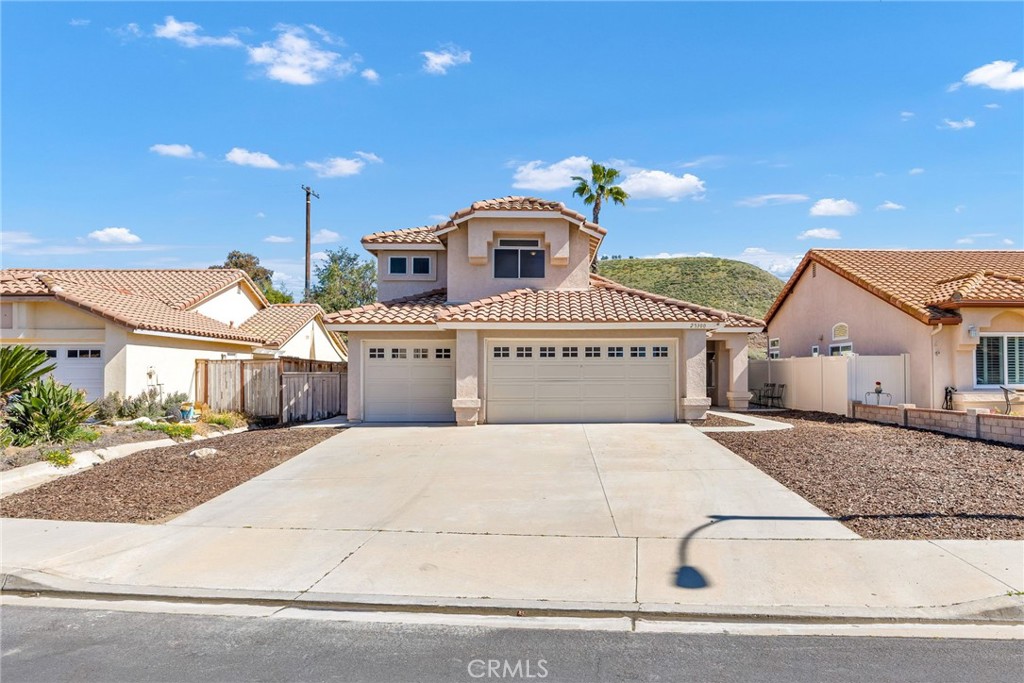 25300 25300 Corte Sombrero, Murrieta, California, 92563, USA, 4 Bedrooms Bedrooms, ,3 BathroomsBathrooms,Residential,For Sale,25300 Corte Sombrero,60e58890-9b5d-40d9-ac88-ac6646