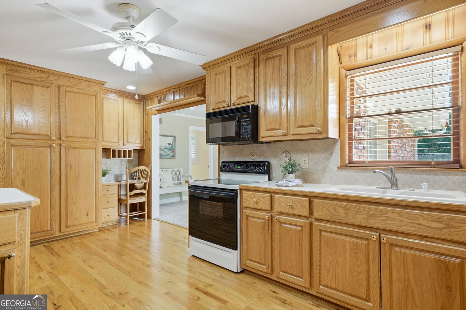 3140 3140 Post Oak Tritt Road, Marietta, Georgia, 30062, USA, 3 Bedrooms Bedrooms, ,3 BathroomsBathrooms,Residential,For Sale,3140 Post Oak Tritt Road,3ad3d38b-cd80-4e77-9b05-9adbf2
