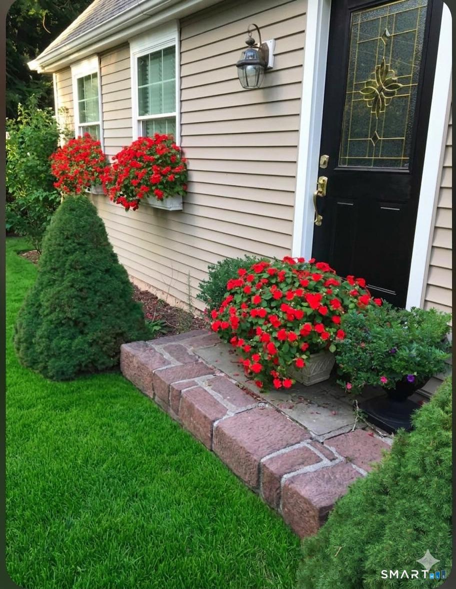 Professional photos coming soon of this warm, welcoming home! This met – image 3