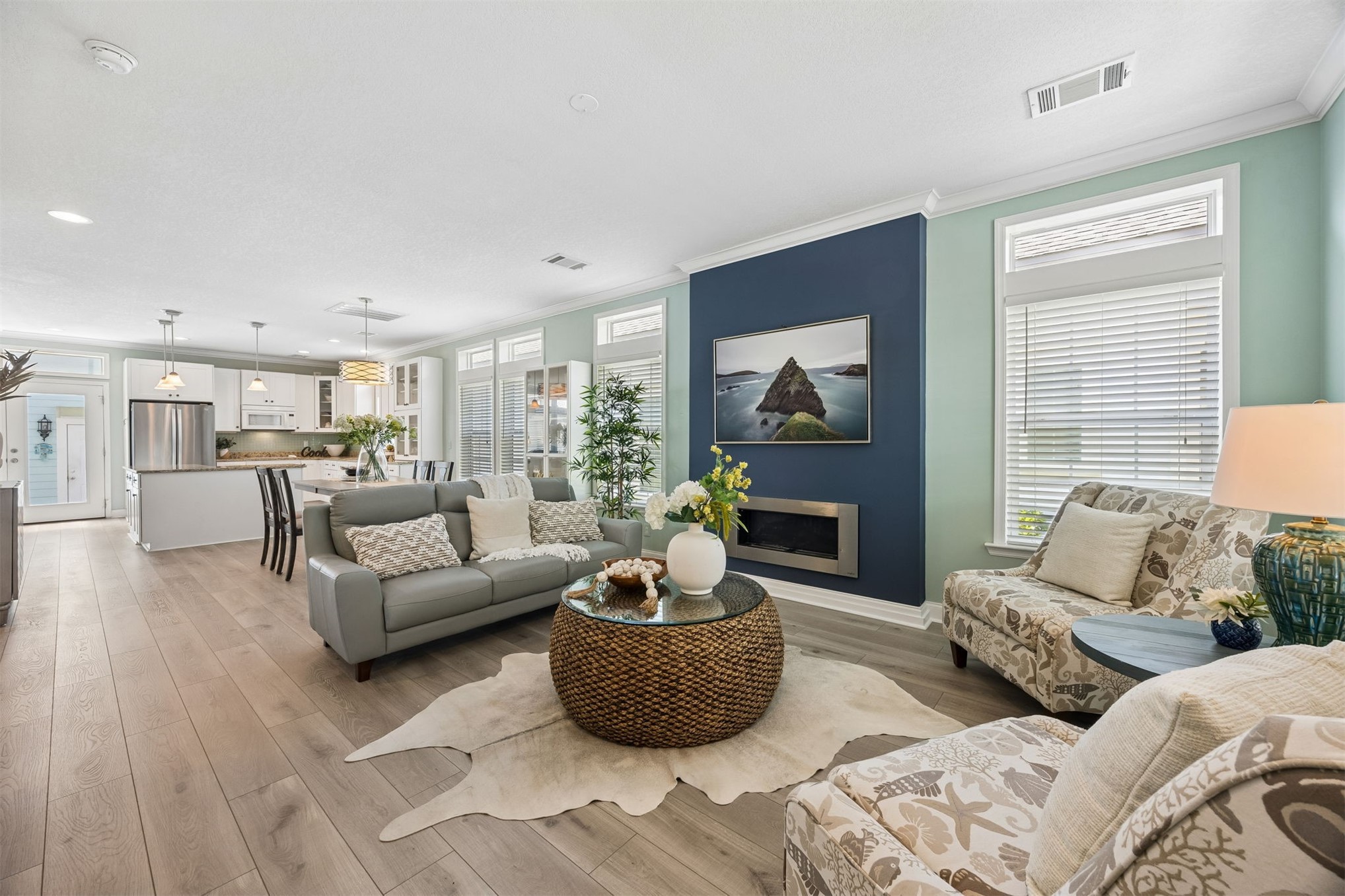 NATURE-FILLED, WALKABLE, AND UNLIKE ANYTHING ELSE ON AMELIA ISLAND, Am – image 11