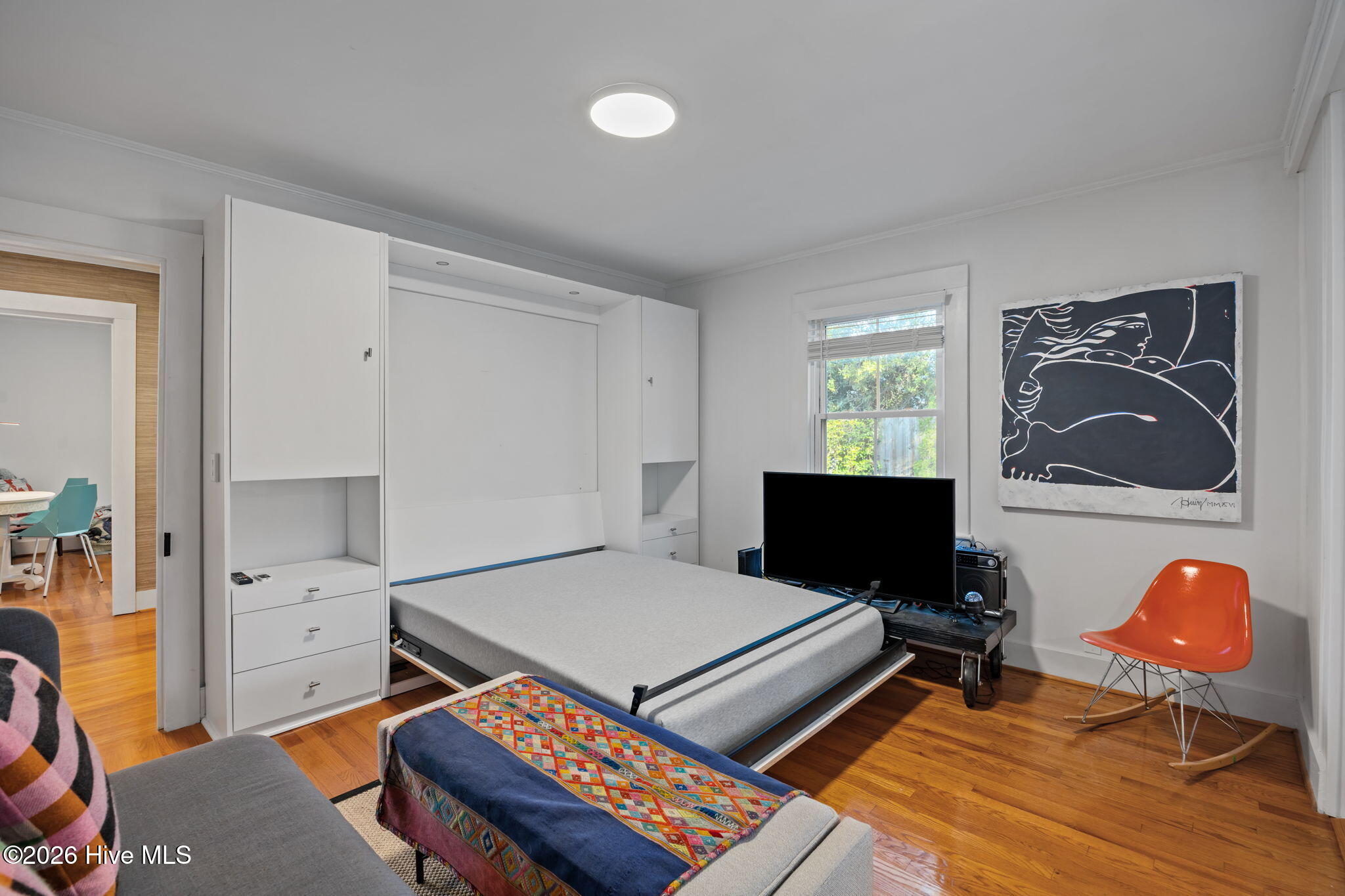 This Historic Home comes furnished with 2 Maritime Painting all other – image 16