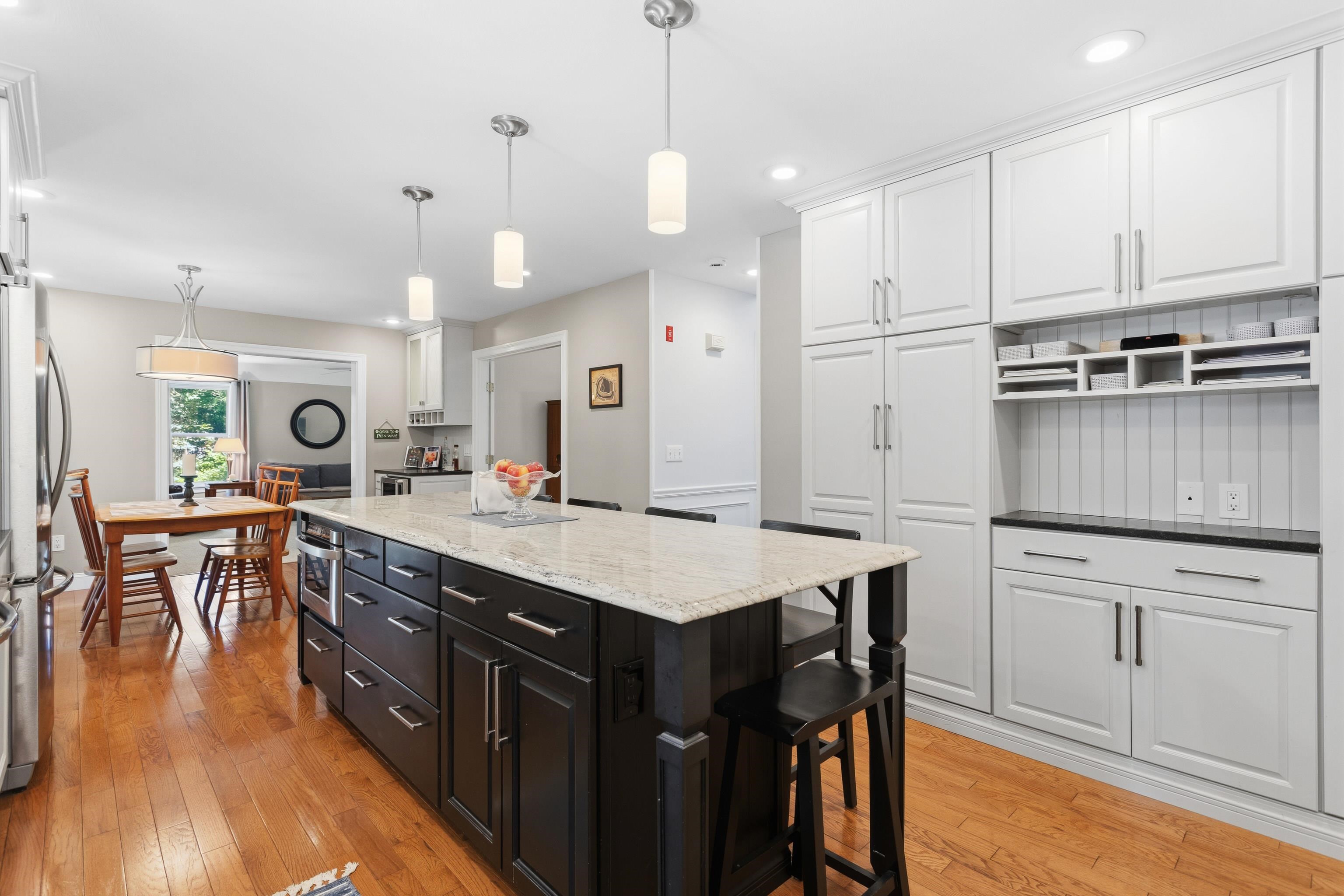 7 7 Premier Drive, Londonderry, New Hampshire, 03053, USA, 4 Bedrooms Bedrooms, ,3 BathroomsBathrooms,Residential,For Sale,7 Premier Drive,5096108