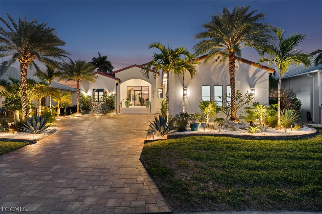 5661 5661 Riverside Drive, Cape Coral, Florida, 33904, USA, 4 Bedrooms Bedrooms, ,4 BathroomsBathrooms,Residential,For Sale,5661 Riverside Drive,2026004751