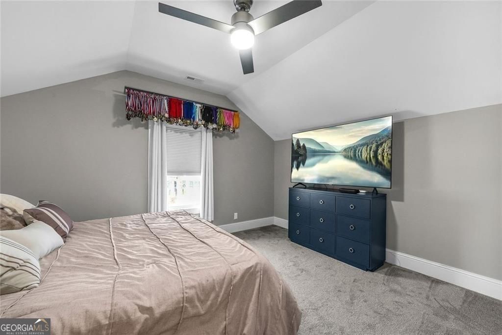 Modern living meets smart investment in the sought-after Tributary at – image 33