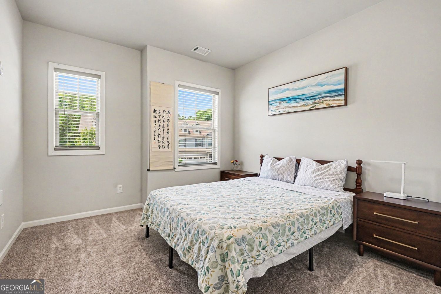This 2,807 SF, 4-bedroom, 2.5-bath home is nestled in a vibrant commun – image 24