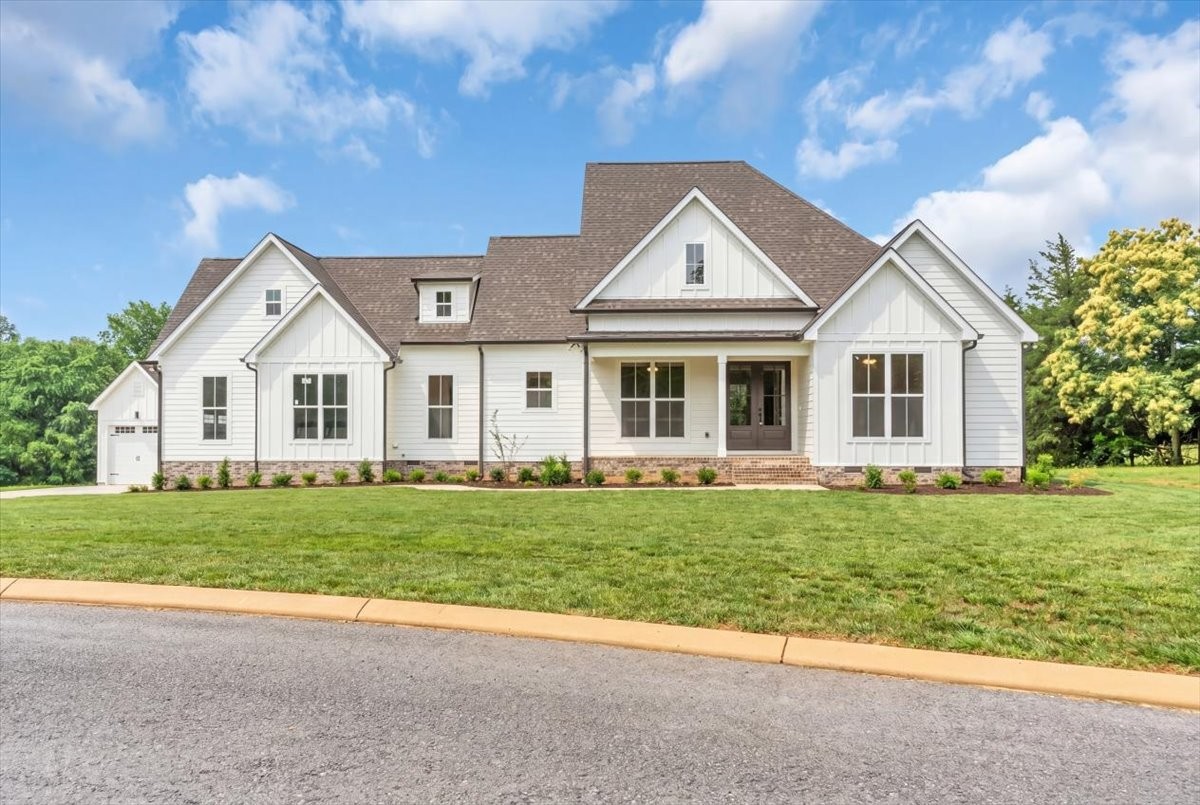 74 74 Summer Lake Ct Lot 16, Winchester, Tennessee, 37398, USA, 3 Bedrooms Bedrooms, ,4 BathroomsBathrooms,Residential,For Sale,74 Summer Lake Ct Lot 16,3232049
