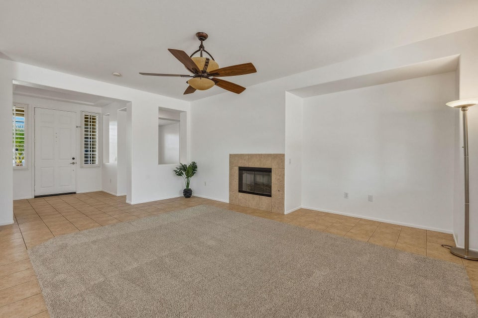 Exceptional opportunity to own a spacious 4 bedroom, 3 bath residence – image 16