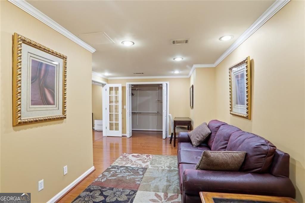 Seller willing to contribute up to $15,000 in seller concessions with – image 30