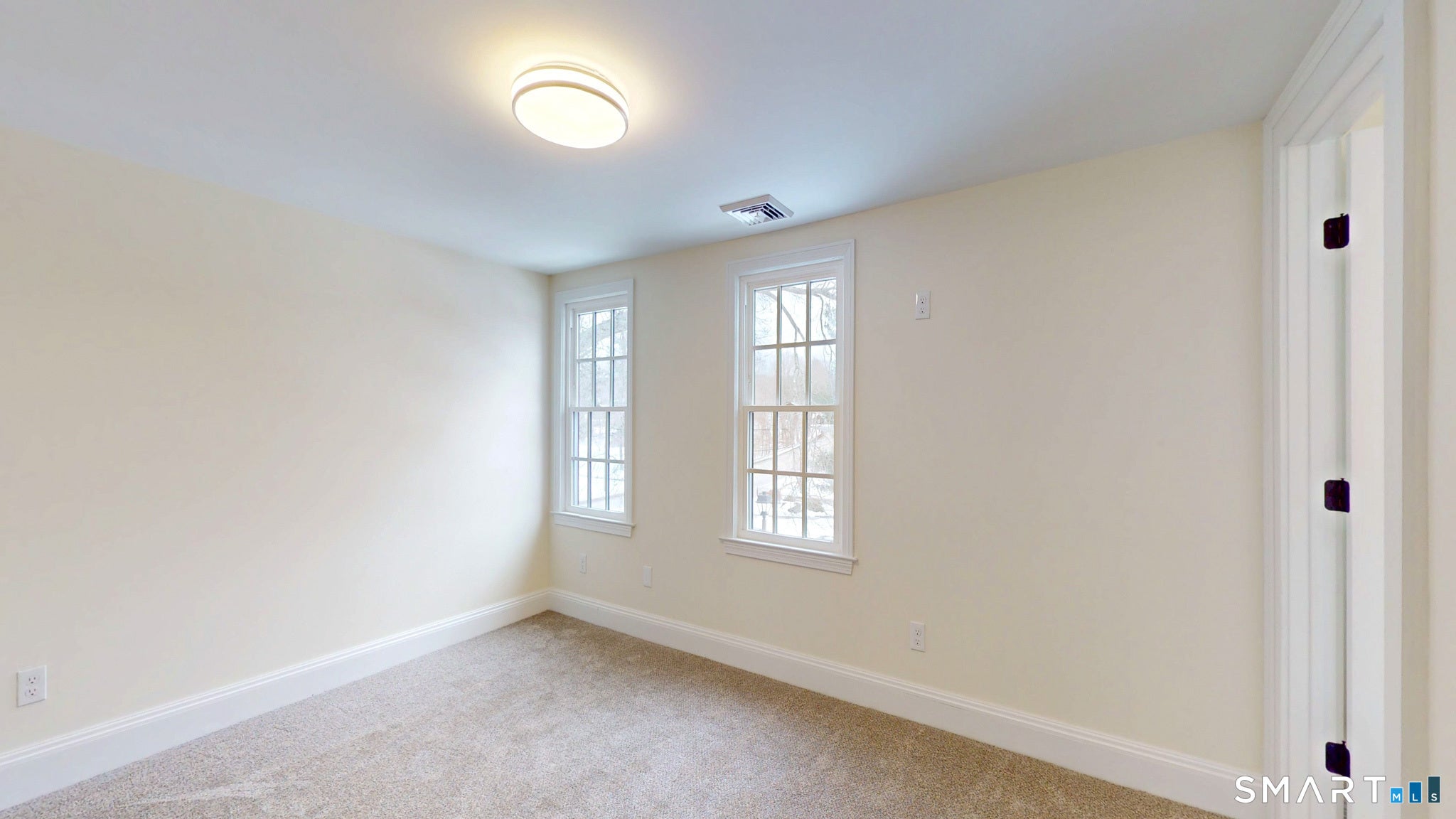 1489 1489 Main Street, Glastonbury, Connecticut, 06033, USA, 4 Bedrooms Bedrooms, ,3 BathroomsBathrooms,Residential,For Sale,1489 Main Street,24155533